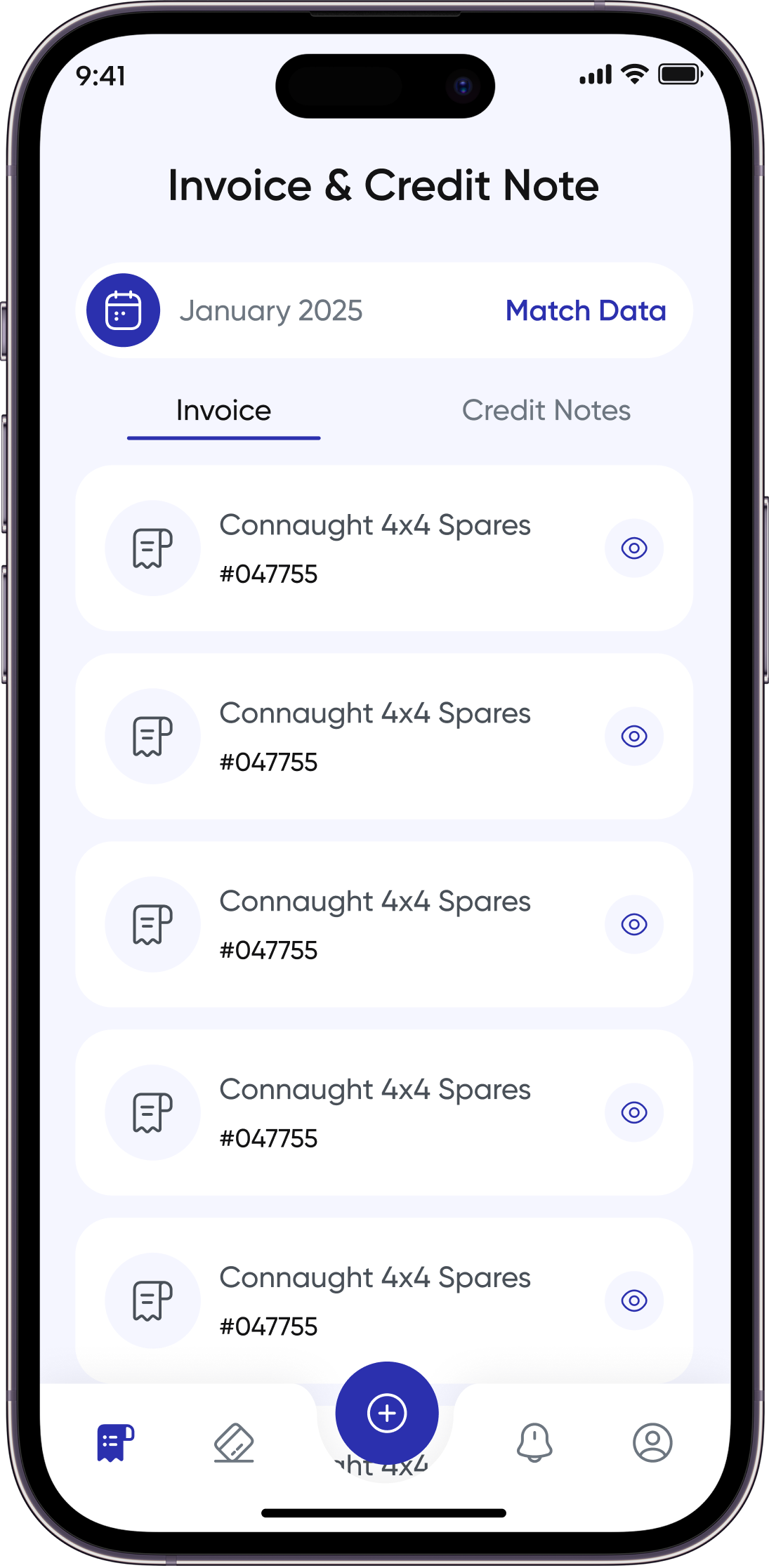 Invoice and Credit Note list with Invoice and Credit Notes tabs in the Invoz AI app.
